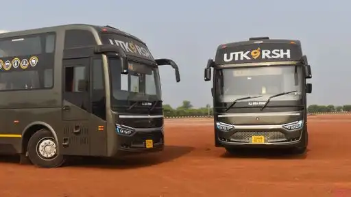 Utkarsh Travels Bus-Front Image