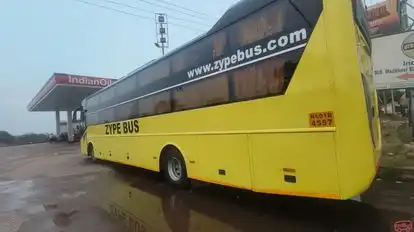 ZYPE BUS Bus-Side Image