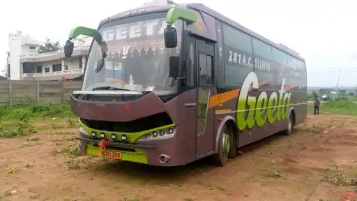 Geeta Tours & Travels Bus-Front Image