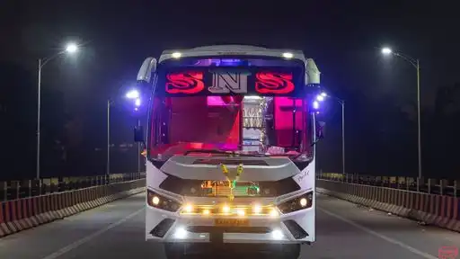SNS Holidays Bus-Front Image