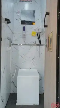  AYYAPPAN ROADWAYS Bus-Amenities Image