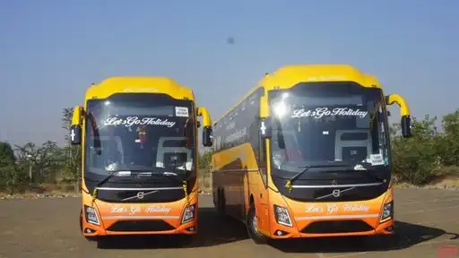 Let's Go Holidays Bus-Front Image