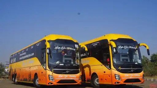 Let's Go Holidays Bus-Front Image