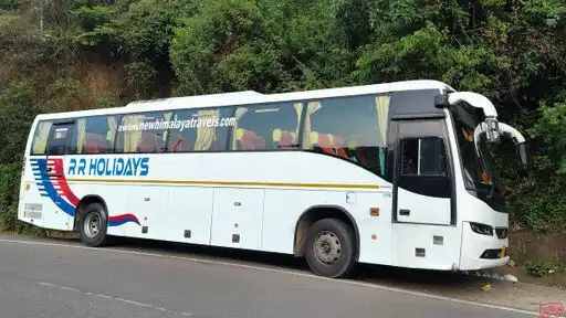 RR Holidays  Bus-Front Image