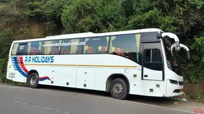 RR Holidays  Bus-Front Image