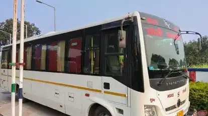 Ghosi Express Bus-Front Image