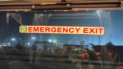 Kool Kars  Bus-Amenities Image