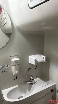 Kool Kars  Bus-Amenities Image