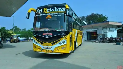 SKT Tours & Holidays Bus-Front Image