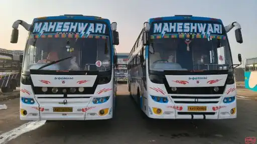 MAHESHWARI TRAVELS  Bus-Front Image