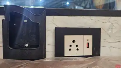 Sanjay Travels Bus-Amenities Image