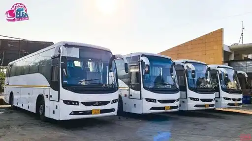 Qaswa Bus-Front Image