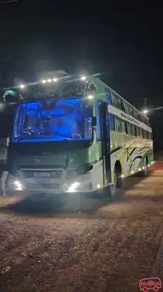 Dreamz bus travels and travel Bus-Front Image