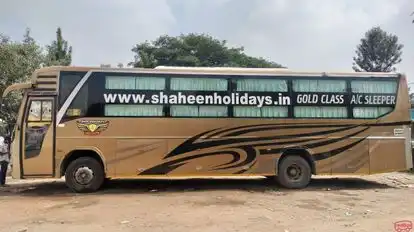 Shaheen Holidays Bus-Side Image