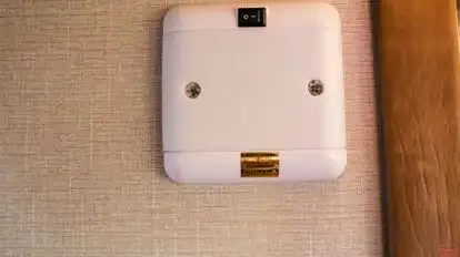 Frontline Travels Bus-Amenities Image