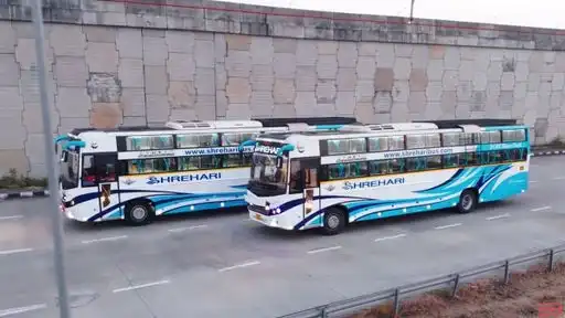 Shrehari Travels Bus-Front Image