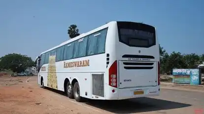 SURIYA BUSLINE Bus-Side Image