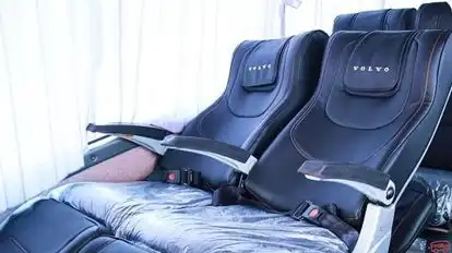SURIYA BUSLINE Bus-Seats Image