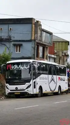 Midukki Travels  Bus-Front Image