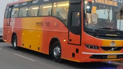 FLY BUS INDIA Bus-Side Image