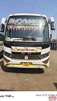 Padhi Travels Bus-Front Image