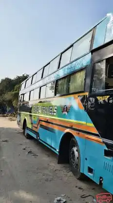 DADA TRAVELS  Bus-Side Image