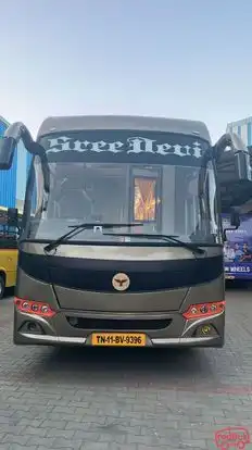 SREEDEVI EXPRESS TRAVELS Bus-Front Image