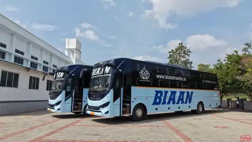 BIAAN TRAVELS Bus-Front Image