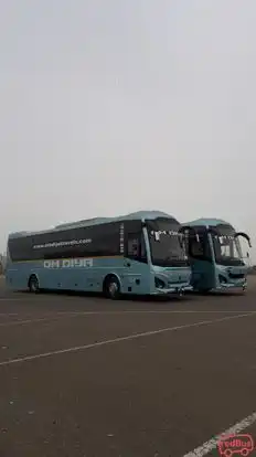 Om Diya Travels Bus-Side Image