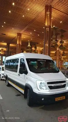 Manoj Travels Bus-Side Image