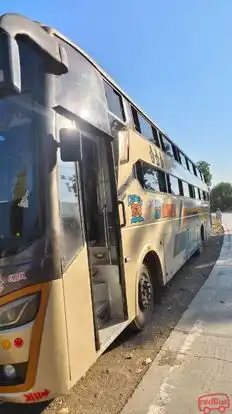 Jeet Travels Bus-Side Image