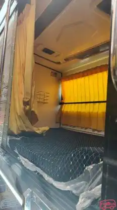 Singh Lok Bus-Seats Image