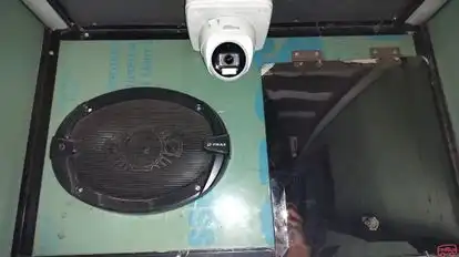 Dharmanandan Travels Bus-Amenities Image