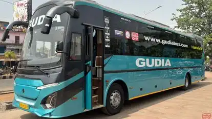GUDIA TOUR & TRAVELS Bus-Front Image