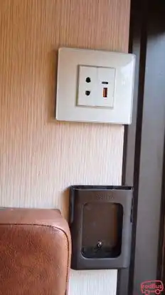 Metrobus Bus-Amenities Image