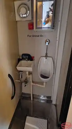 Metrobus Bus-Amenities Image
