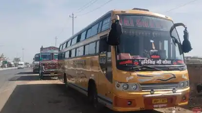 SODHA TOUR & TRAVELS Bus-Front Image