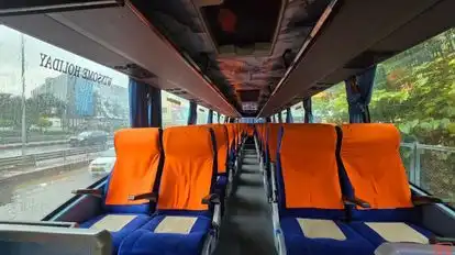 Winsome Holiday Bus-Seats Image