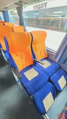 Winsome Holiday Bus-Seats Image