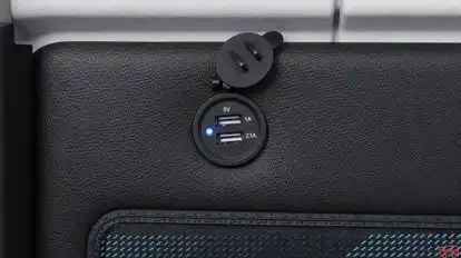 EZGO Bus-Amenities Image