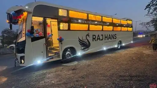 Raj Hans Travels (Shivpuri) Bus-Front Image