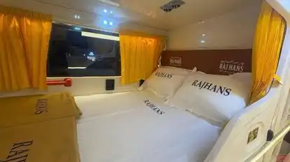 Raj Hans Travels (Shivpuri) Bus-Front Image