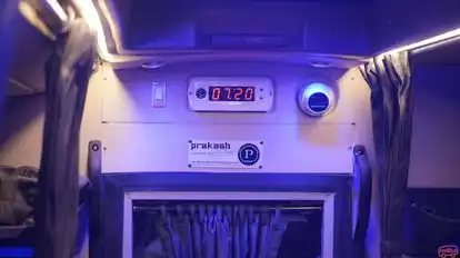 SHRI ROADLINES Bus-Amenities Image