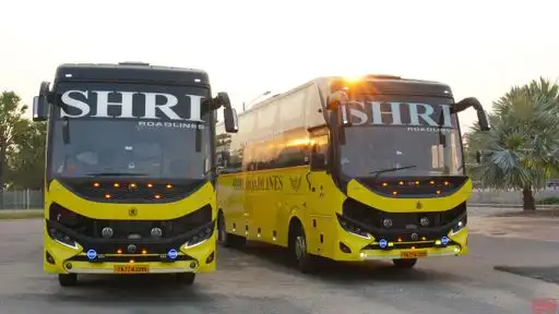 SHRI ROADLINES Bus-Front Image