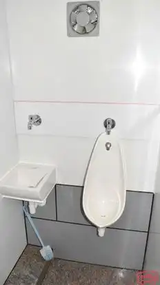 Shiv Shakti Maruti Travels Bus-Amenities Image