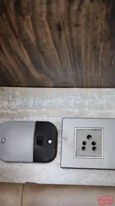 Parshwanath Bus Line Bus-Amenities Image