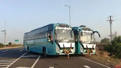 Nilambari Travels Bus-Front Image