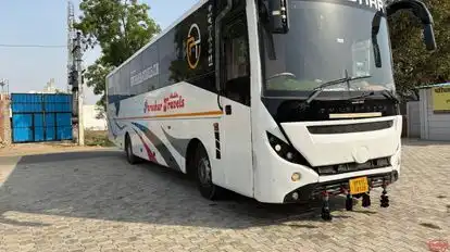 Parashar Travels Bus-Side Image