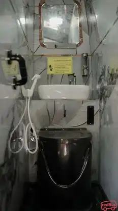 VSR TRAVELS Bus-Amenities Image