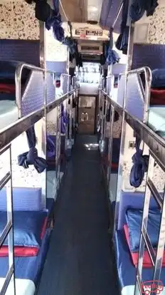 MERLION TRAVELS Bus-Side Image